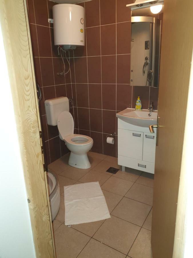 Damir Emir Hotell Tuzla Exteriör bild