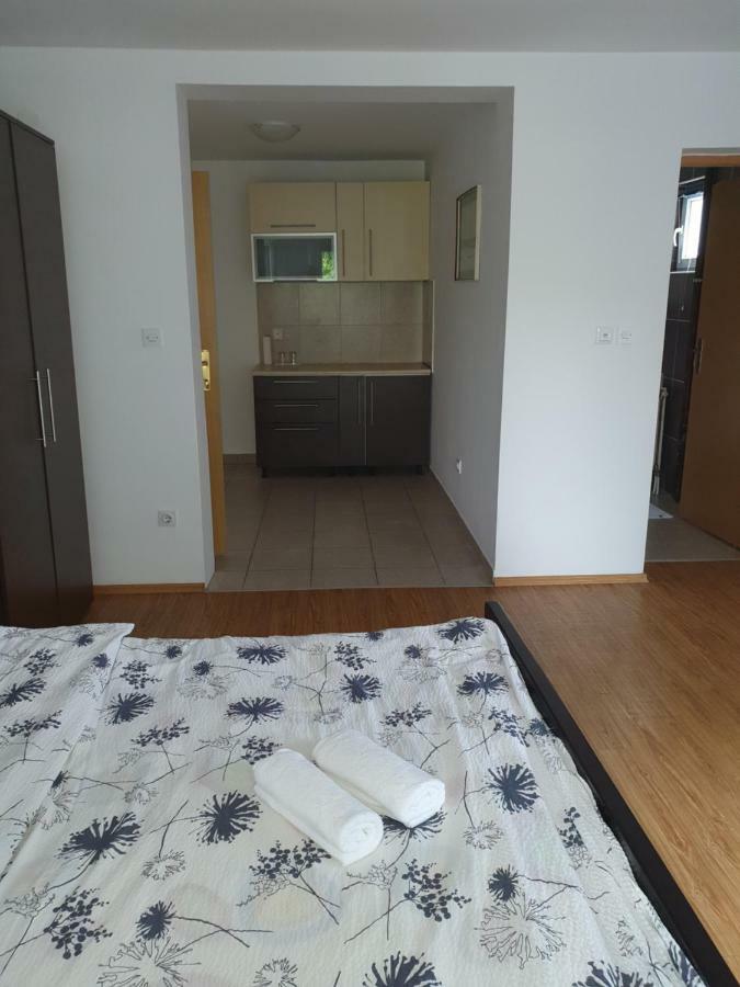 Damir Emir Hotell Tuzla Exteriör bild